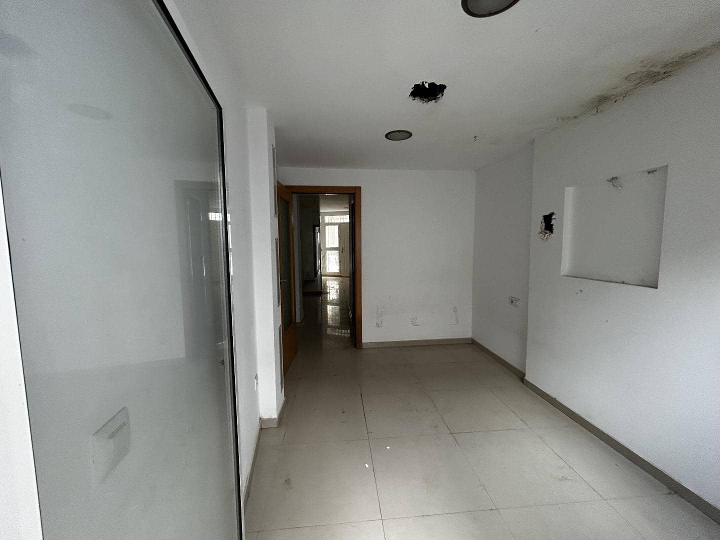 Gewerbe zu verkaufen in Alaquas - 145.000 € (Ref: 9700080)