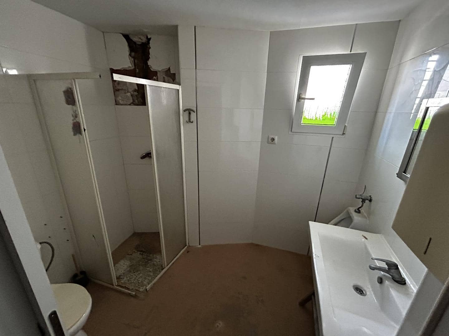 Gewerbe zu verkaufen in Alaquas - 145.000 € (Ref: 9700080)