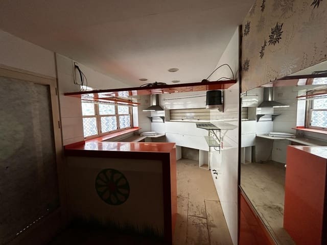 Commerciale in vendita in Alaquàs - 145.000 € (Rif: 9700080)