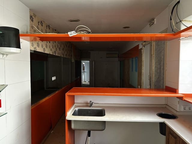 Commerciale in vendita in Alaquàs - 145.000 € (Rif: 9700080)