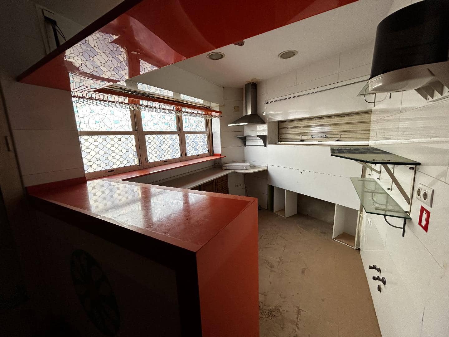 Gewerbe zu verkaufen in Alaquas - 145.000 € (Ref: 9700080)