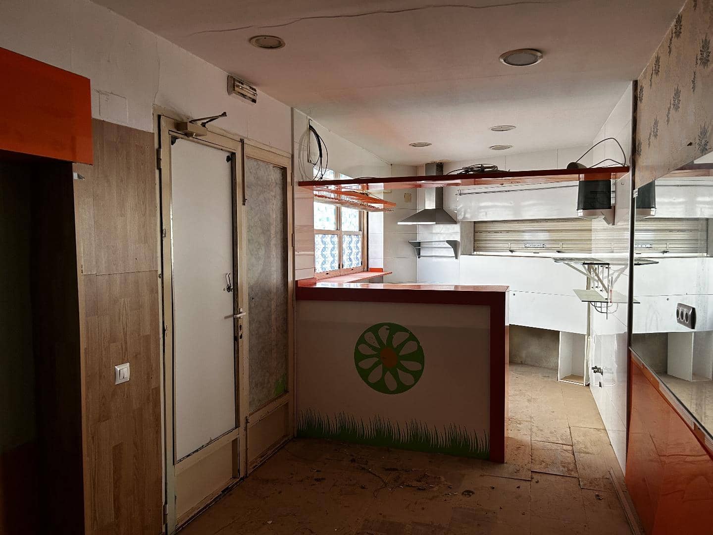 Gewerbe zu verkaufen in Alaquas - 145.000 € (Ref: 9700080)