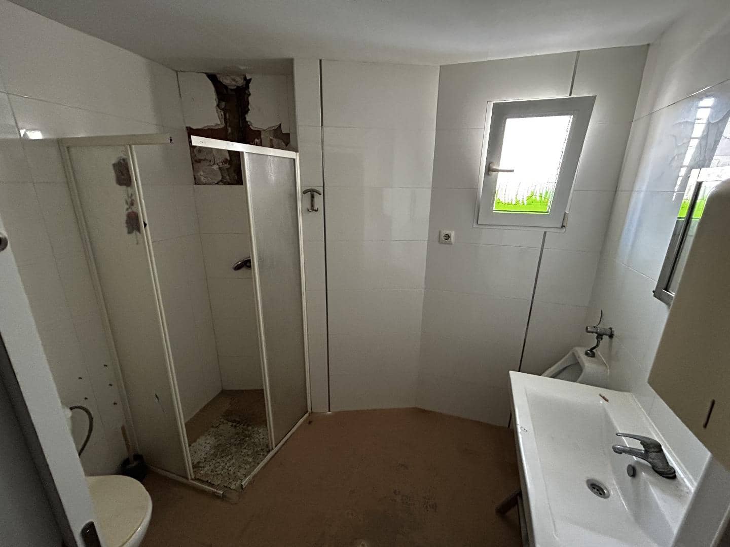 Gewerbe zu verkaufen in Alaquas - 145.000 € (Ref: 9700080)