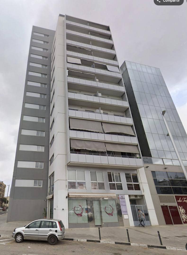 Garage for sale in Torrent - € 16,000 (Ref: 9730817)