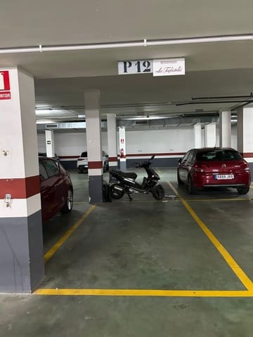 Garage for sale in Torrent - € 16,000 (Ref: 9730817)