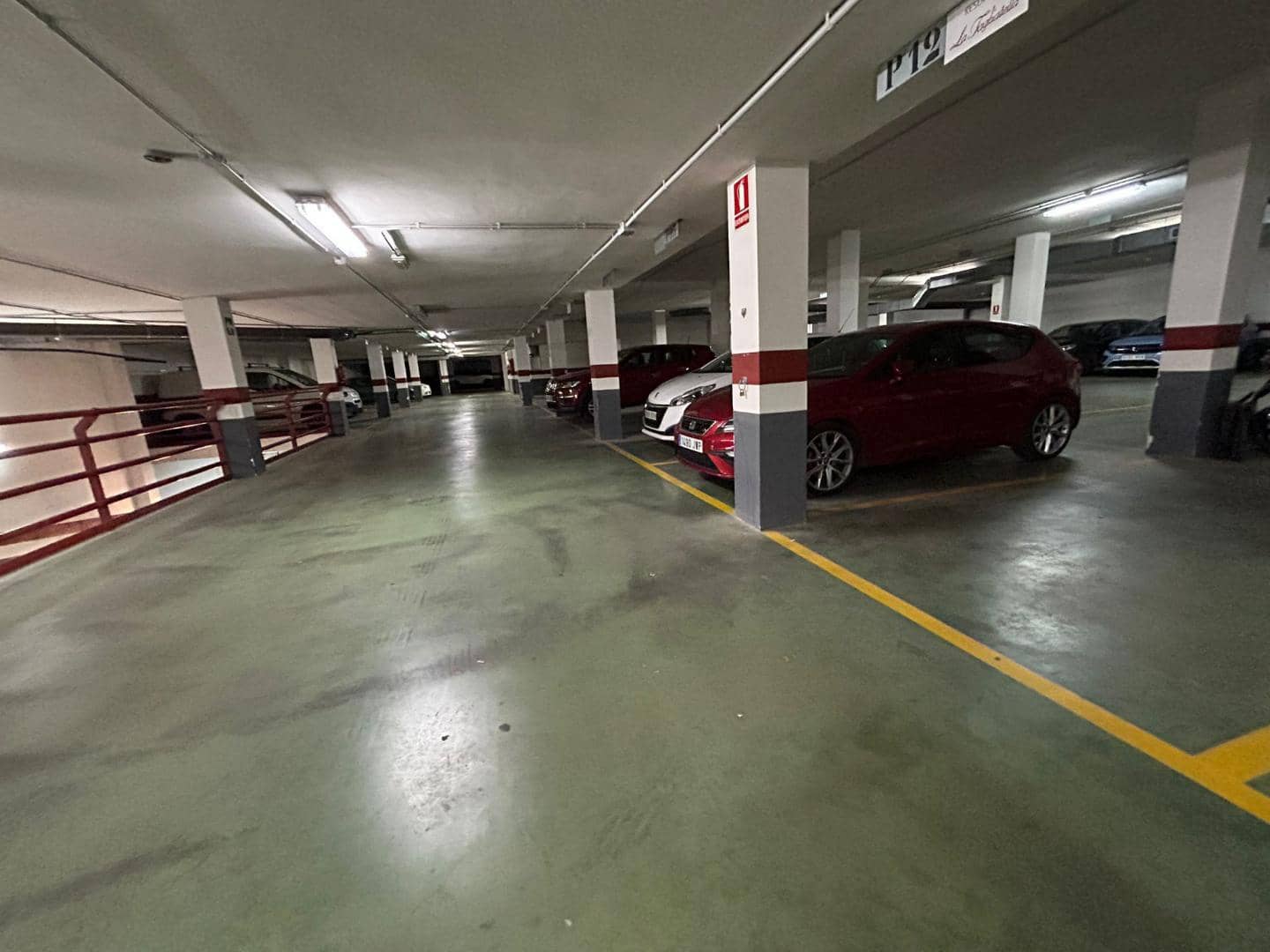 Garage for sale in Torrent - € 16,000 (Ref: 9730817)