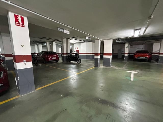 Garage for sale in Torrent - € 16,000 (Ref: 9730817)