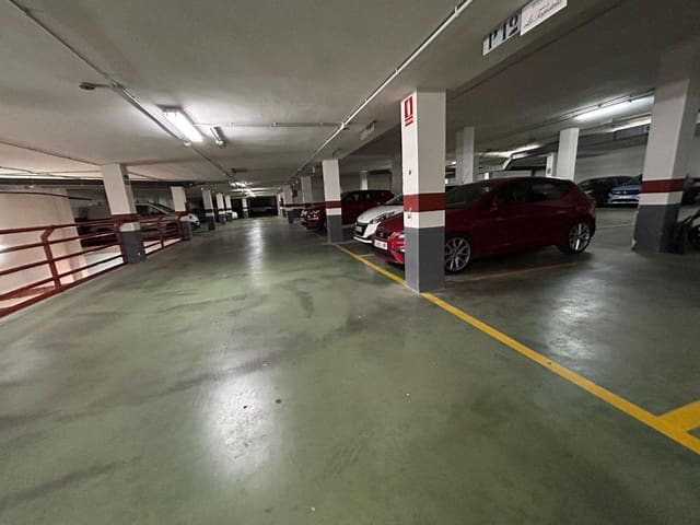 Garage for sale in Torrent - € 16,000 (Ref: 9730817)