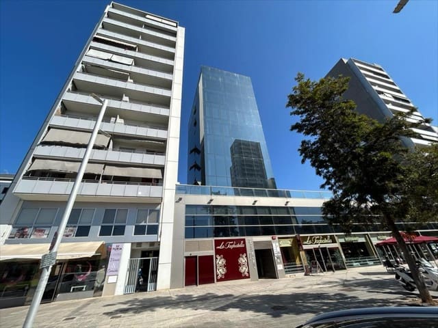 Garage for sale in Torrent - € 15,000 (Ref: 9737108)