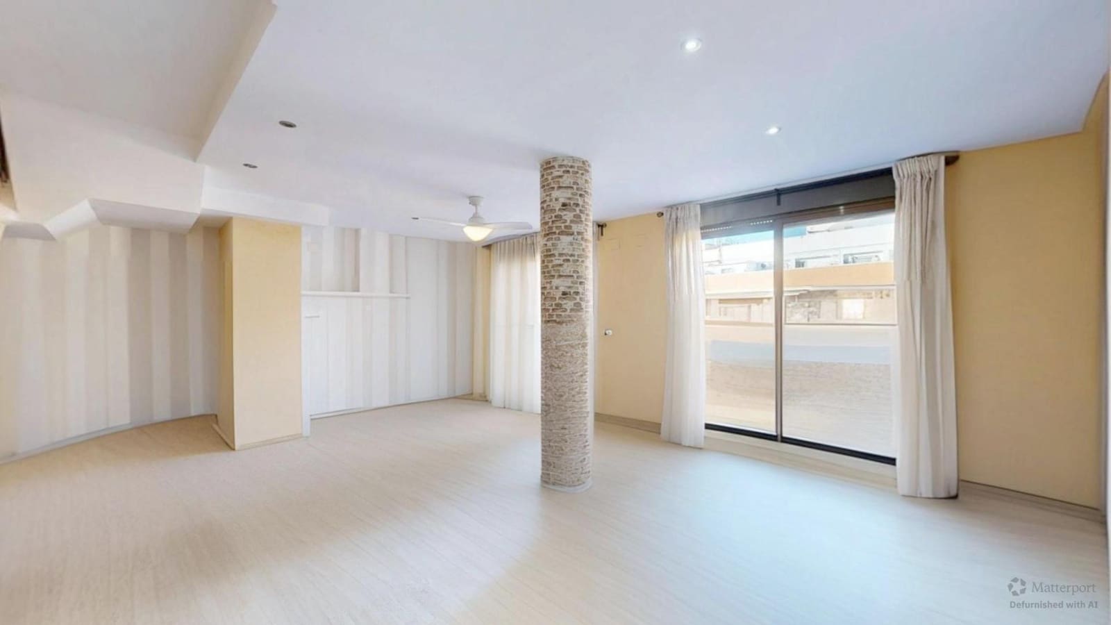 4 bedroom Penthouse for sale in Valencia city - € 520,000 (Ref: 9752308)