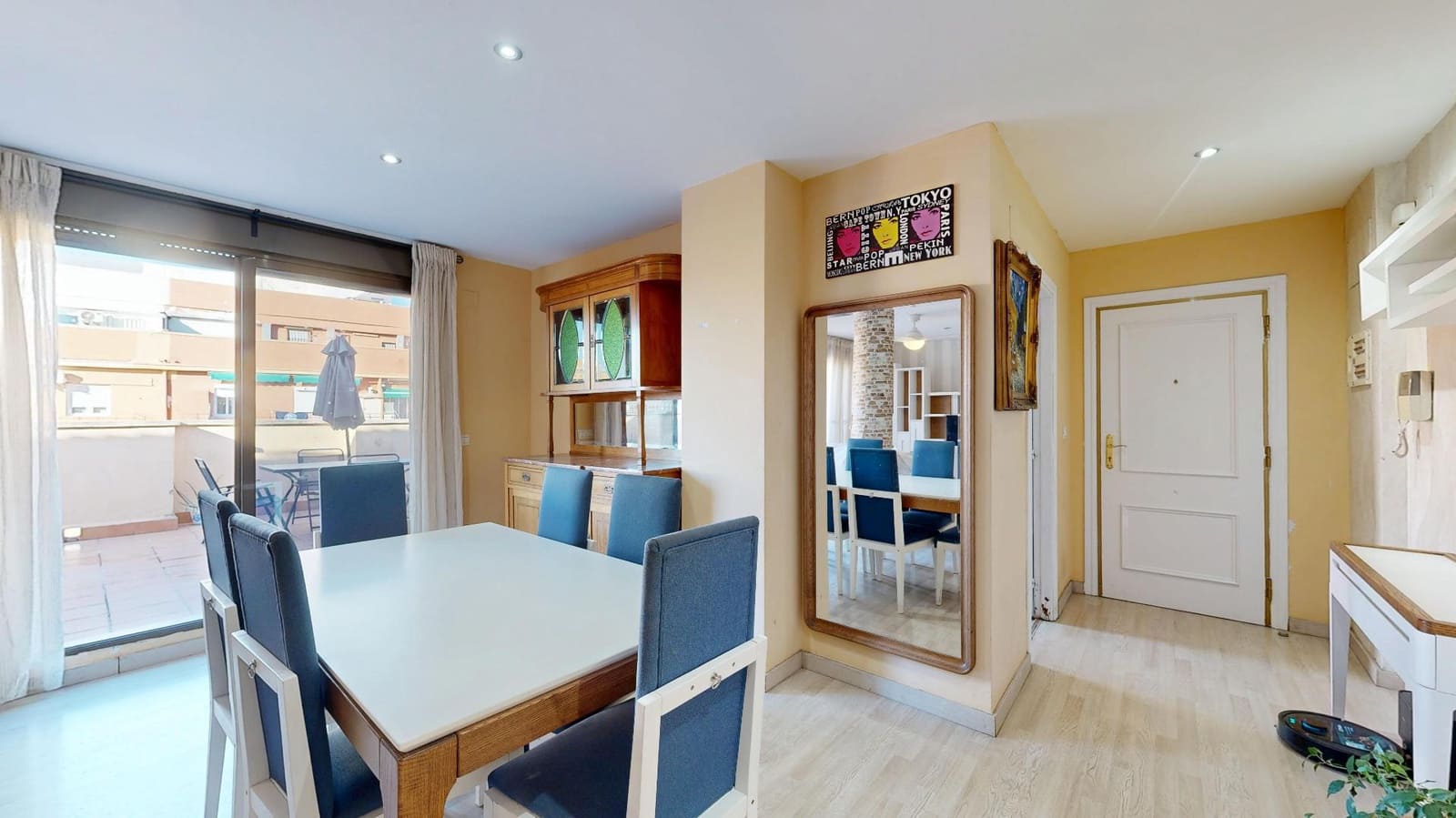 4 bedroom Penthouse for sale in Valencia city - € 520,000 (Ref: 9752308)