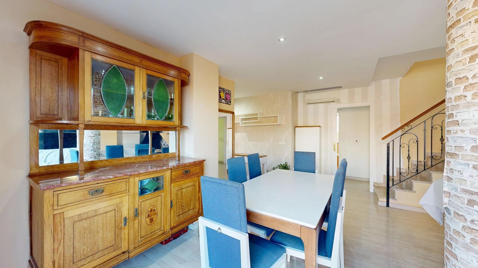 4 bedroom Penthouse for sale in Valencia city - € 520,000 (Ref: 9752308)