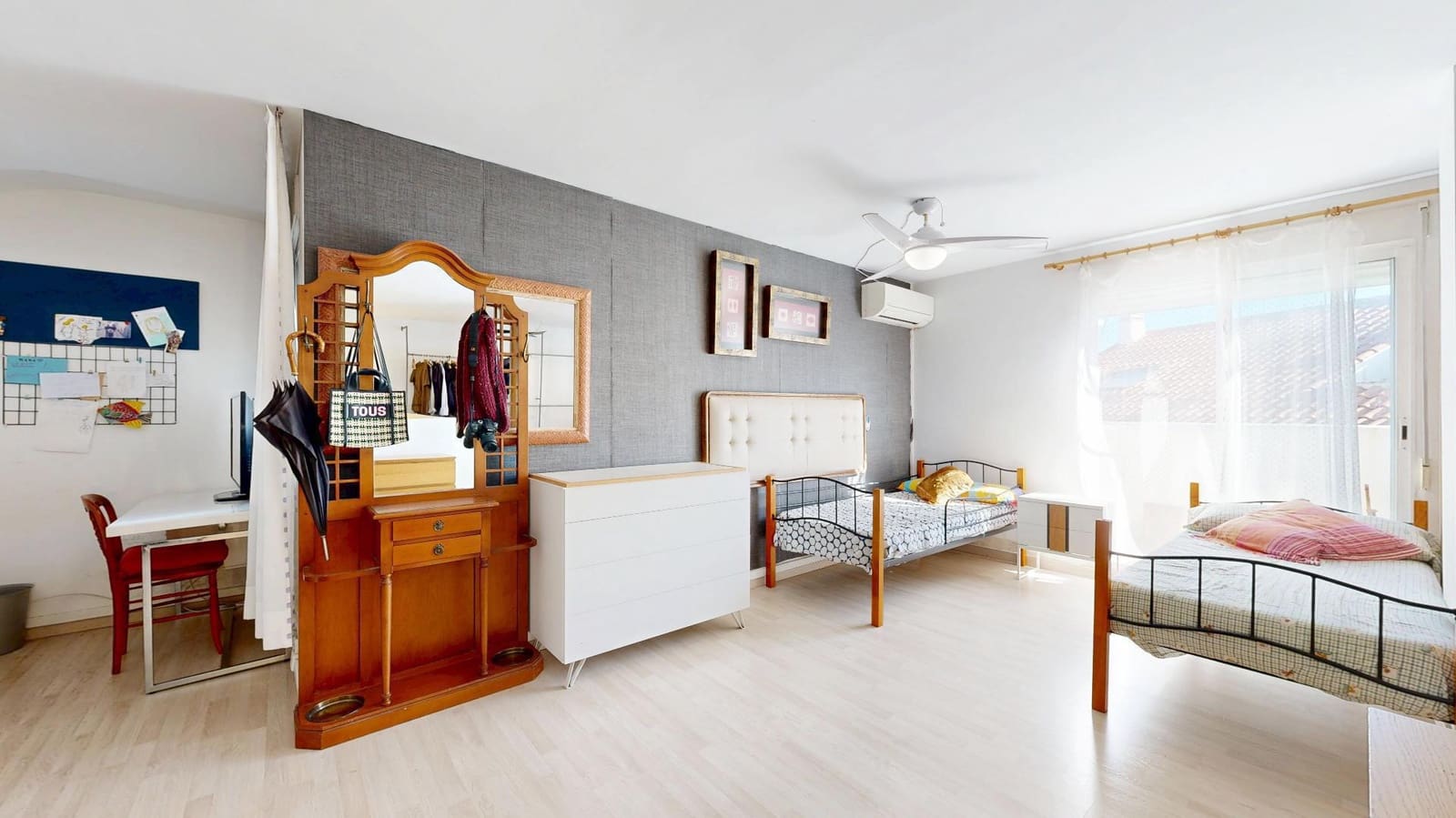 4 bedroom Penthouse for sale in Valencia city - € 520,000 (Ref: 9752308)