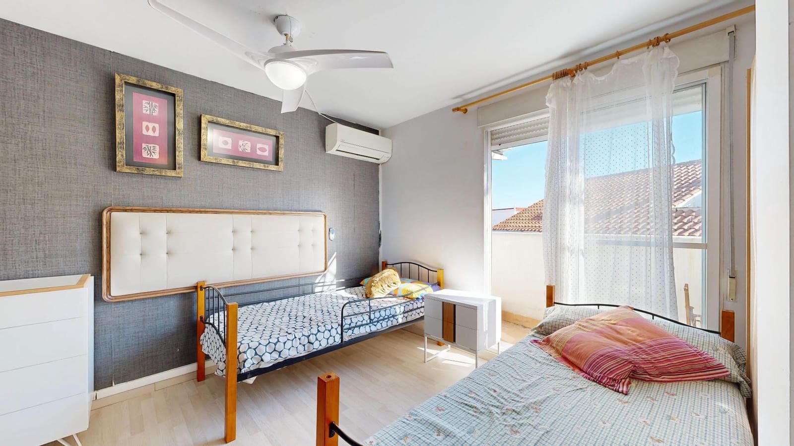 4 bedroom Penthouse for sale in Valencia city - € 520,000 (Ref: 9752308)