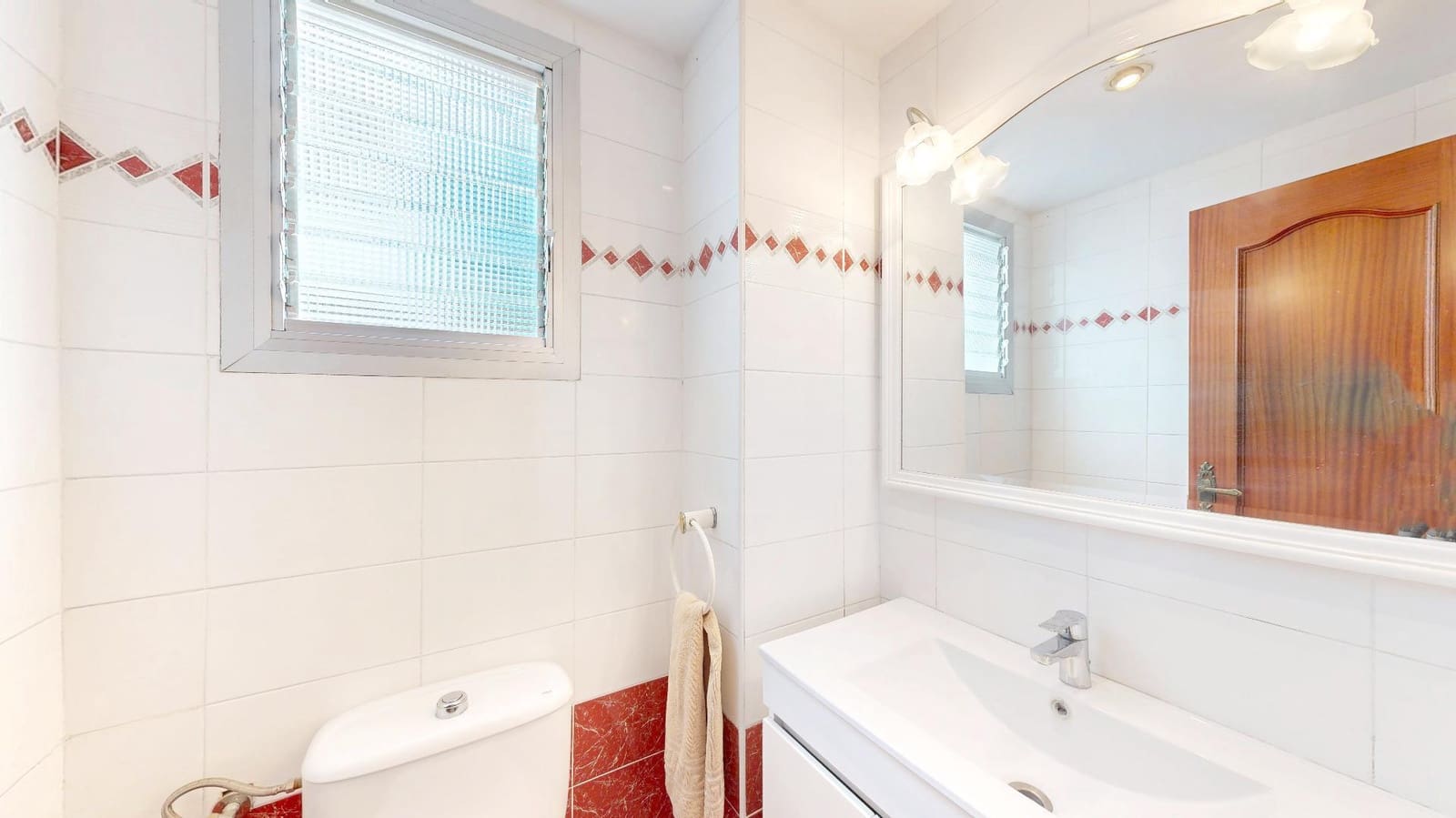 4 sovrum Lägenhet till salu i Torrent - 285 000 € (Ref: 9753509)