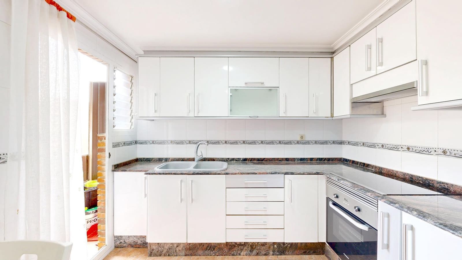 4 sovrum Lägenhet till salu i Torrent - 285 000 € (Ref: 9753509)