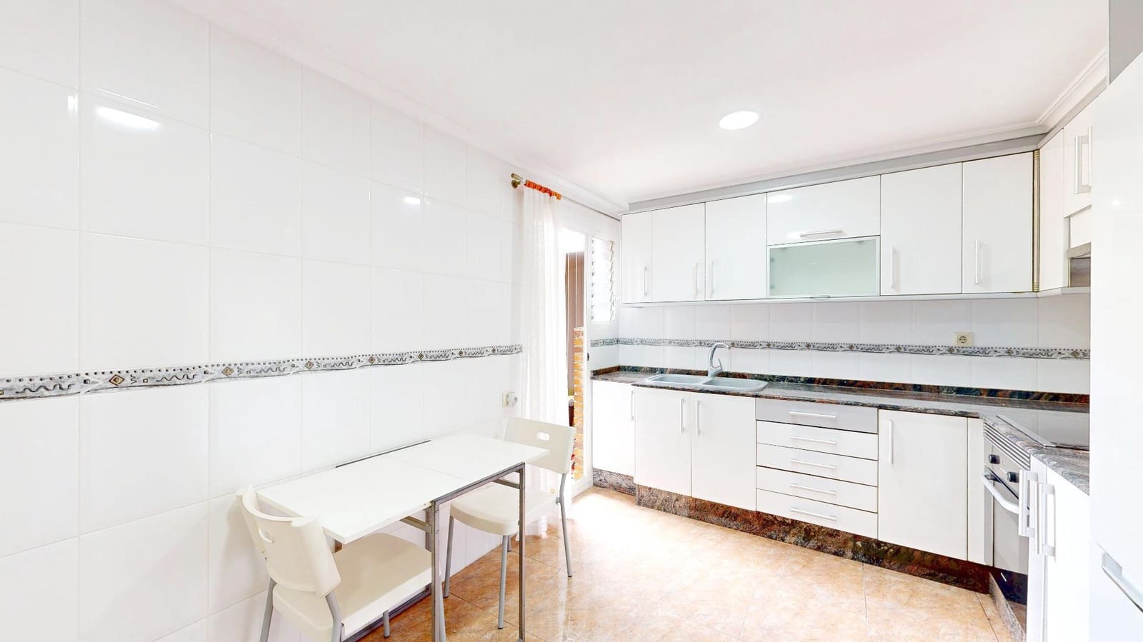 4 sovrum Lägenhet till salu i Torrent - 285 000 € (Ref: 9753509)