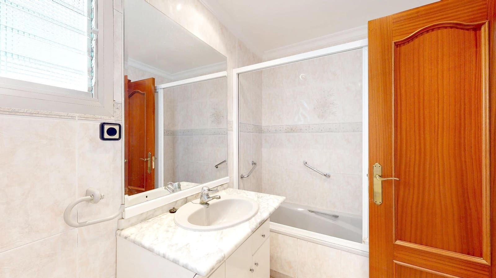 4 sovrum Lägenhet till salu i Torrent - 285 000 € (Ref: 9753509)