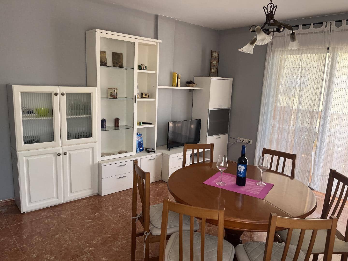 3 bedroom Flat for rent in Chilches - € 1,200 (Ref: 9762284)