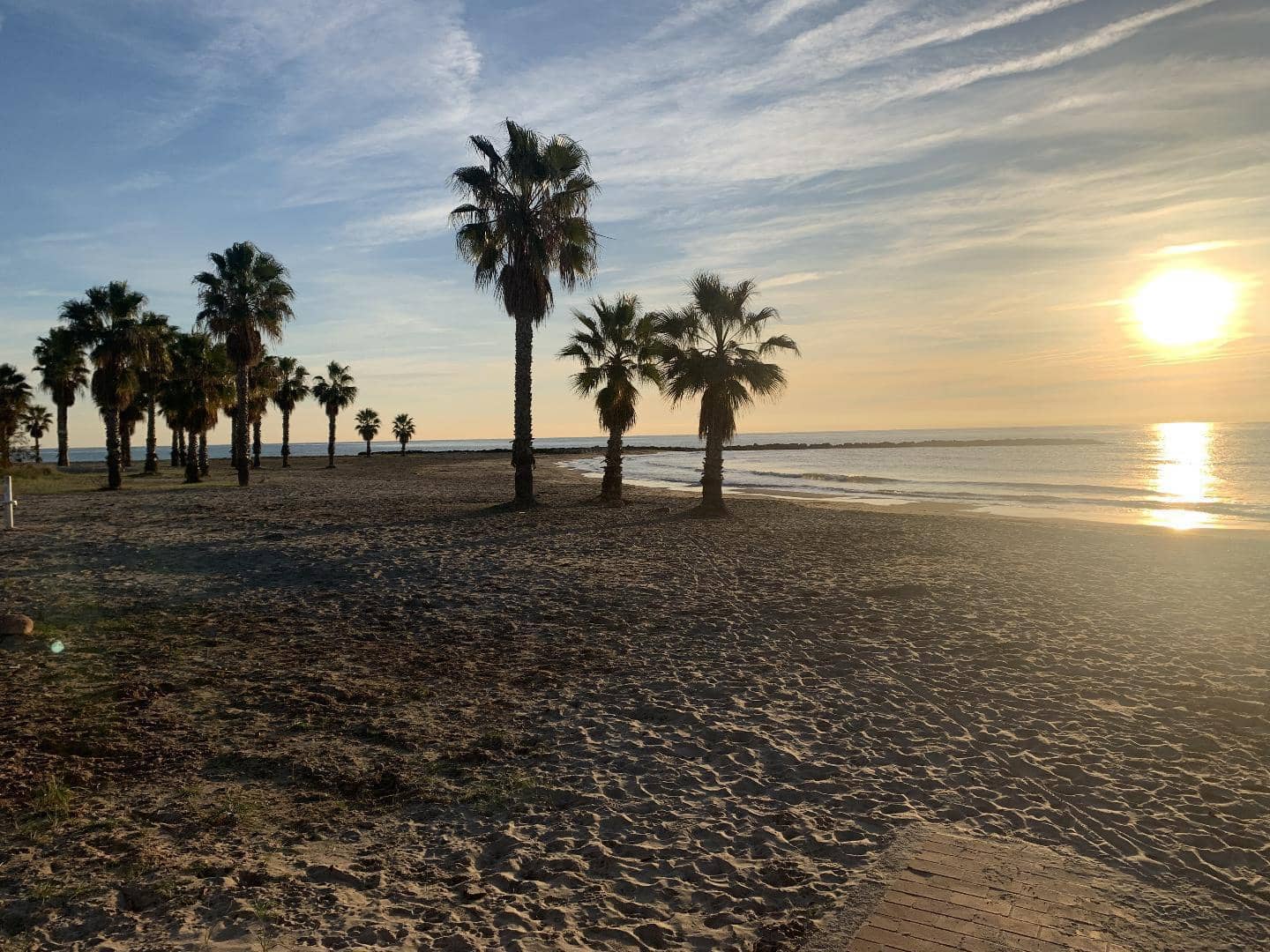 3 bedroom Flat for rent in Chilches - € 1,200 (Ref: 9762284)