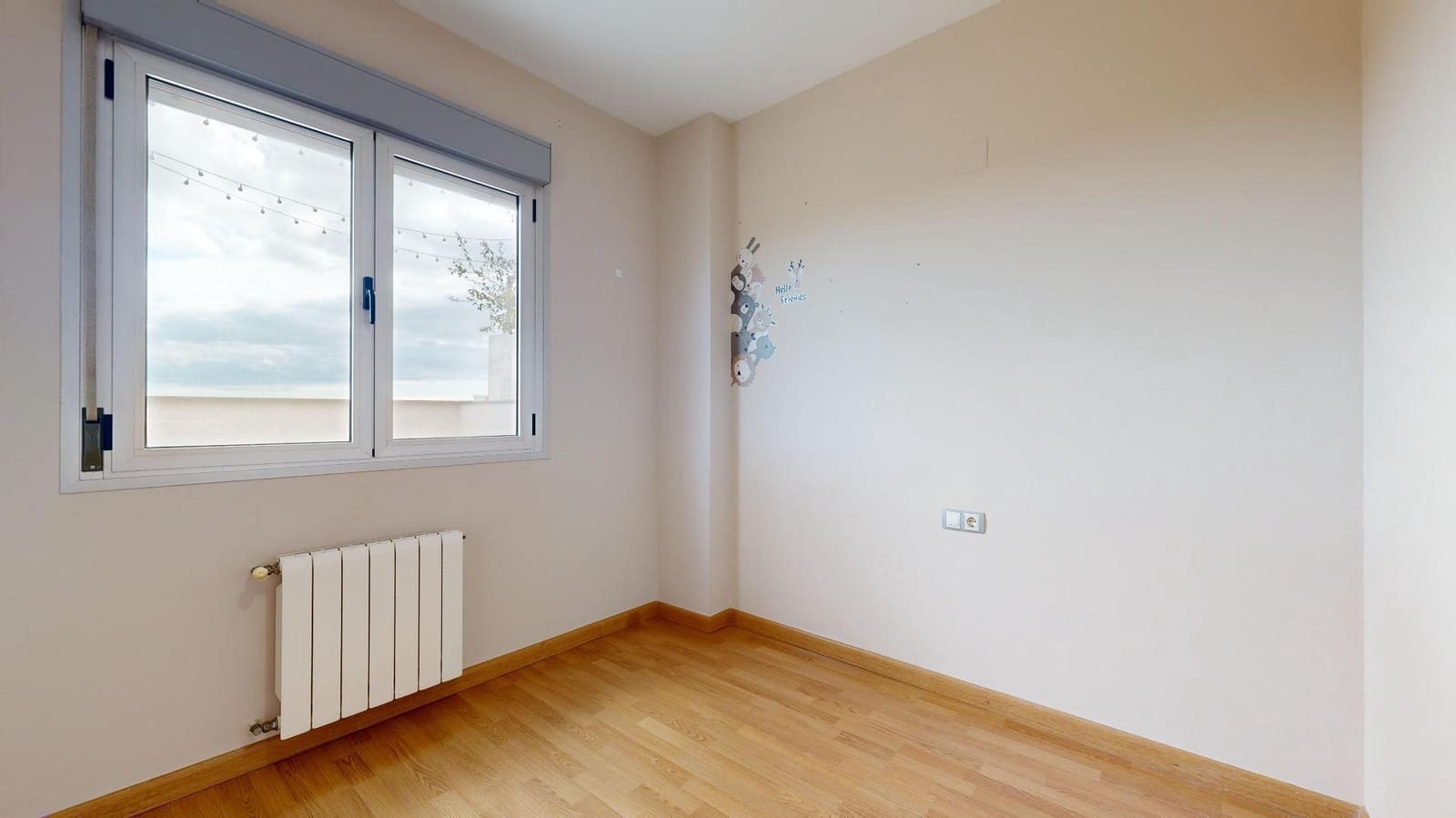 2 makuuhuone Kattohuoneisto vuokrattavana paikassa Torrent mukana 
autotalli - 1 250 € (Ref: 9788709)