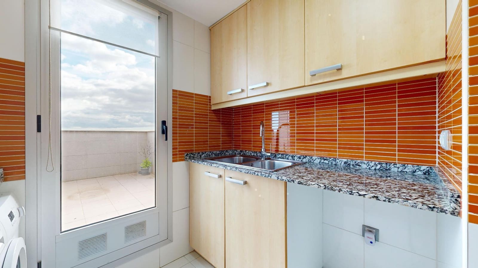 2 makuuhuone Kattohuoneisto vuokrattavana paikassa Torrent mukana 
autotalli - 1 250 € (Ref: 9788709)