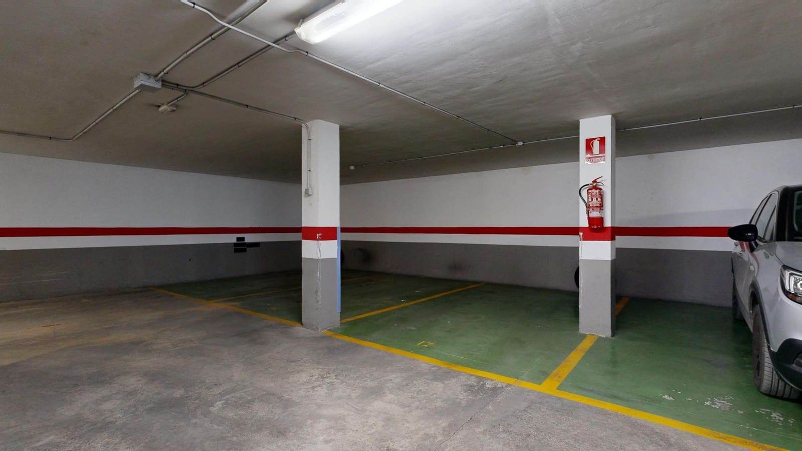 2 makuuhuone Kattohuoneisto vuokrattavana paikassa Torrent mukana 
autotalli - 1 250 € (Ref: 9788709)