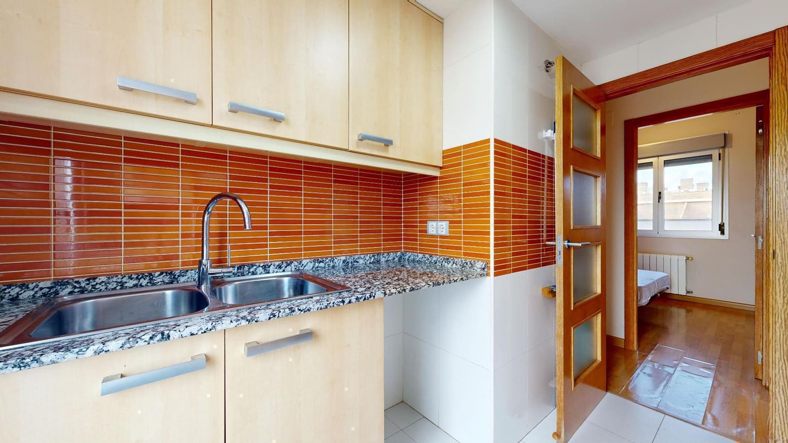 2 makuuhuone Kattohuoneisto vuokrattavana paikassa Torrent mukana 
autotalli - 1 250 € (Ref: 9788709)