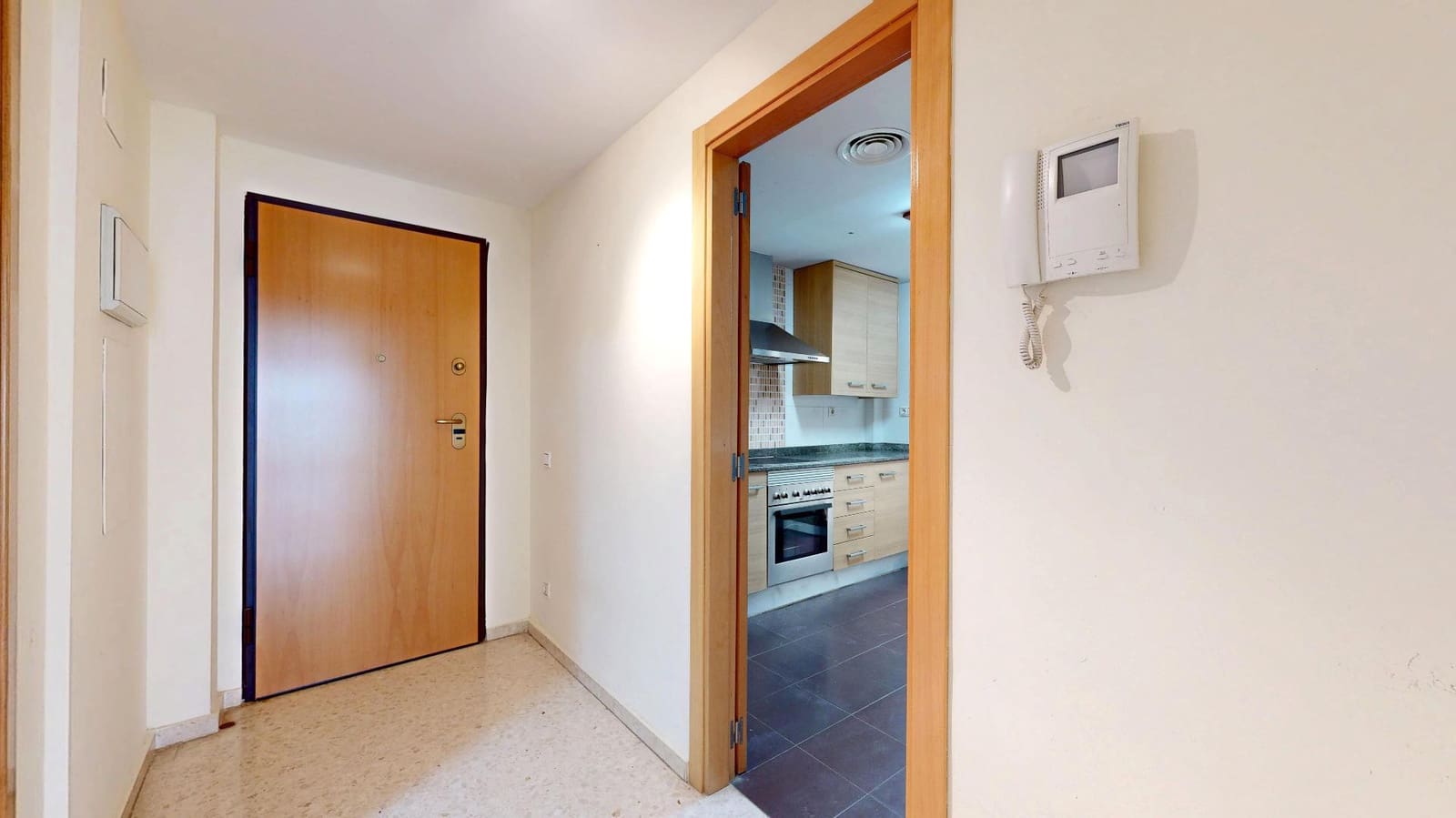 3 bedroom Flat for sale in Montserrat - € 172,000 (Ref: 9795944)