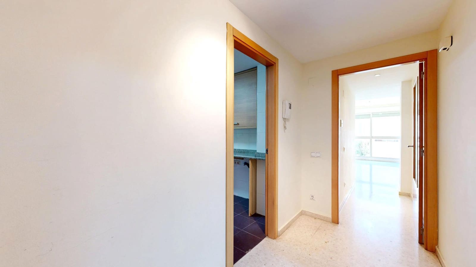 3 bedroom Flat for sale in Montserrat - € 172,000 (Ref: 9795944)