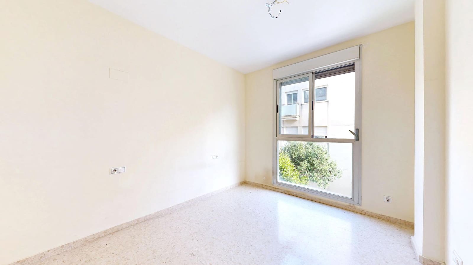 3 bedroom Flat for sale in Montserrat - € 172,000 (Ref: 9795944)