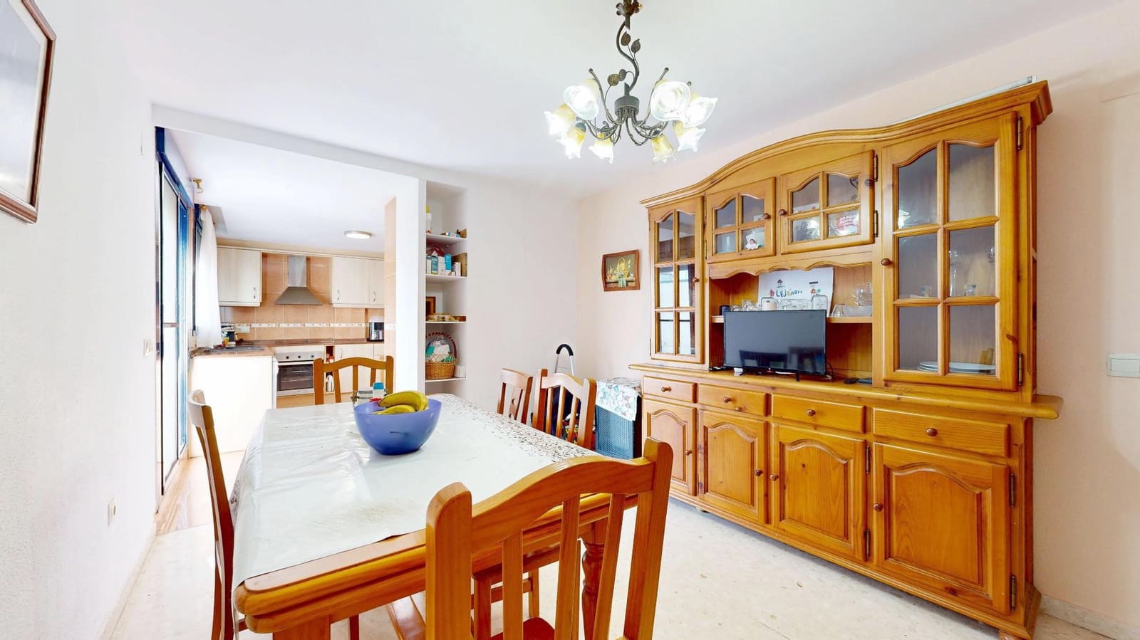 4 bedroom Flat for sale in Montserrat - € 198,000 (Ref: 9798154)