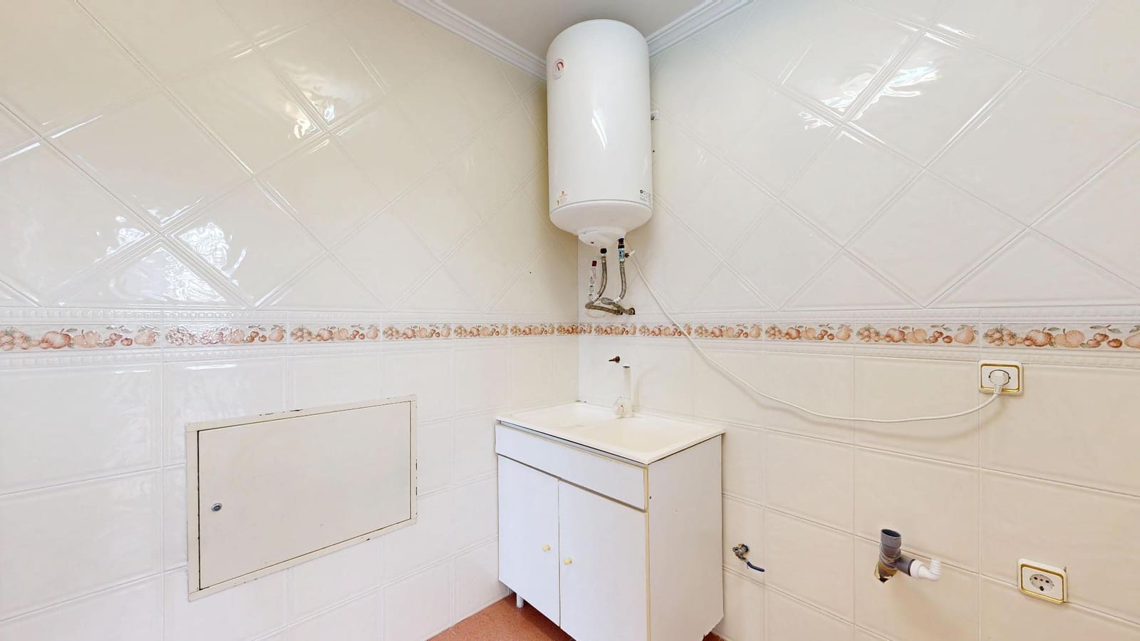 6 bedroom Villa for sale in Torrent with pool - € 900,000 (Ref: 9809396)