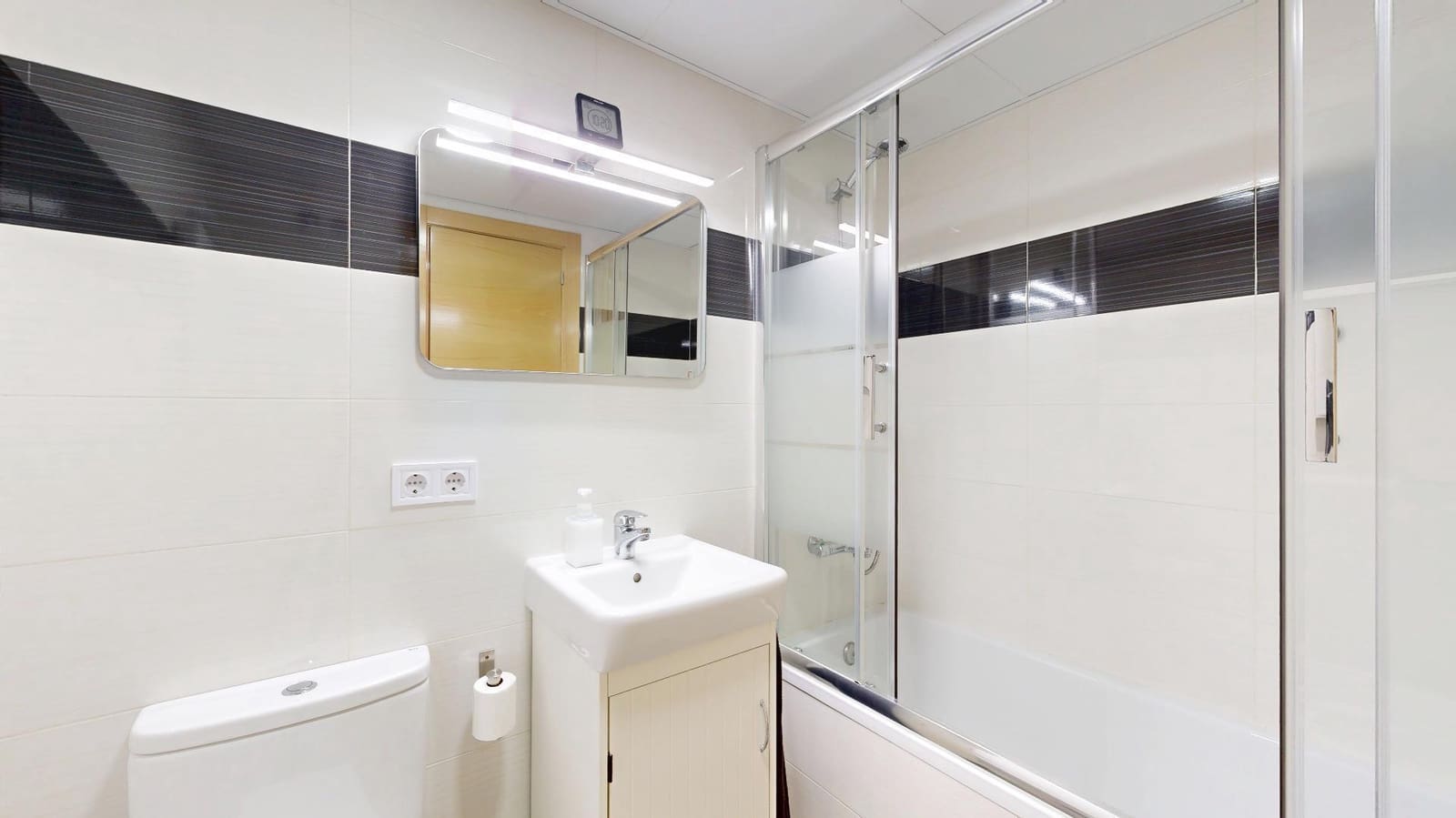 2 bedroom Flat for sale in Torrent - € 201,500 (Ref: 9812621)