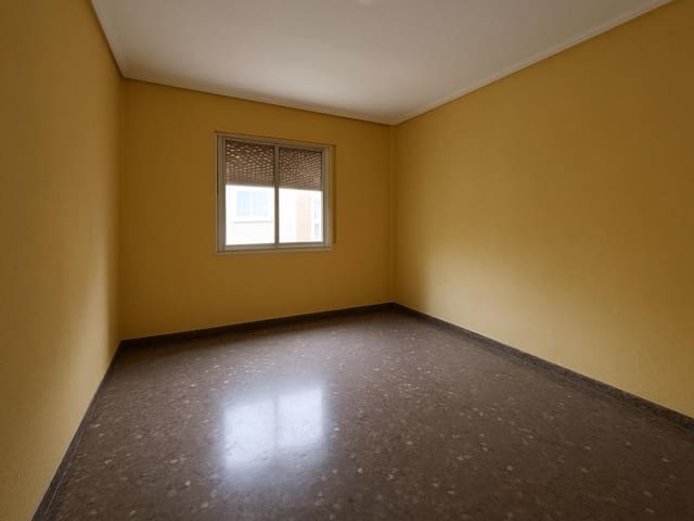 4 quarto Apartamento para venda em Picassent - 160 000 € (Ref: 9819616)