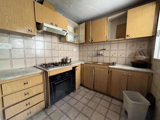 4 soveværelse Lejlighed til salg i Picassent - € 160.000 (Ref: 9819616)