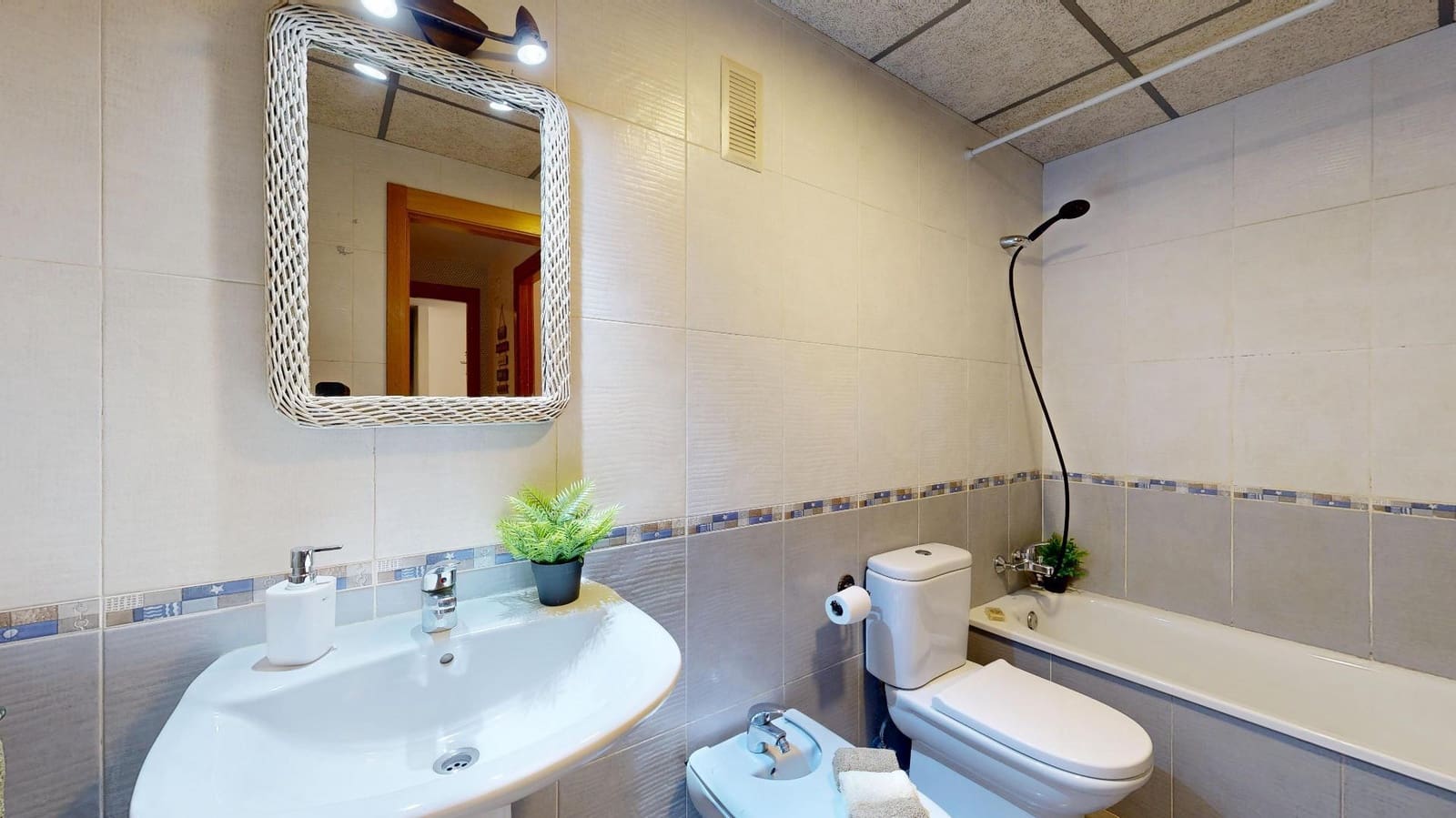 1 chambre Appartement à vendre à Torrent avec piscine - 195 000 € (Ref: 9821670)