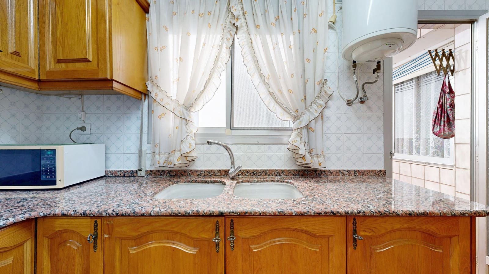 4 bedroom Flat for sale in Torrent - € 270,000 (Ref: 9847578)