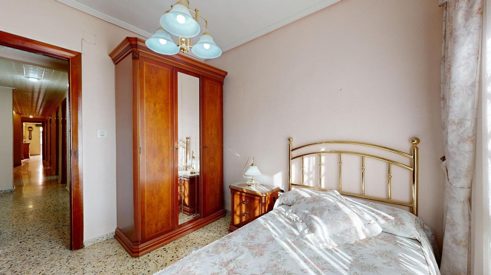 4 bedroom Flat for sale in Torrent - € 270,000 (Ref: 9847578)