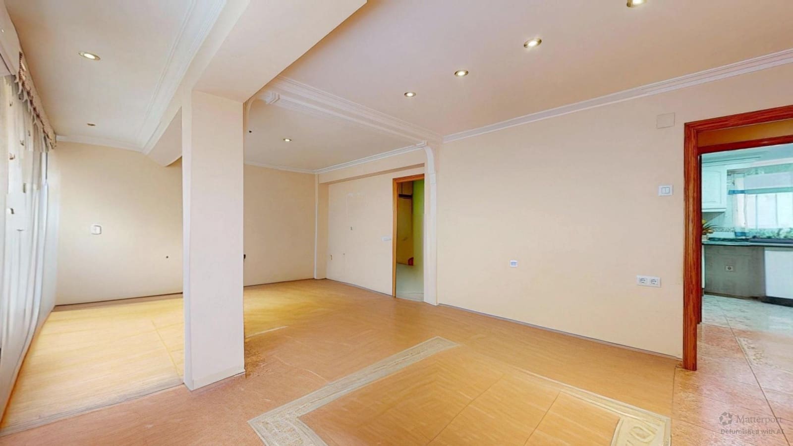 2 bedroom Flat for sale in Aldaia - € 165,000 (Ref: 9863716)
