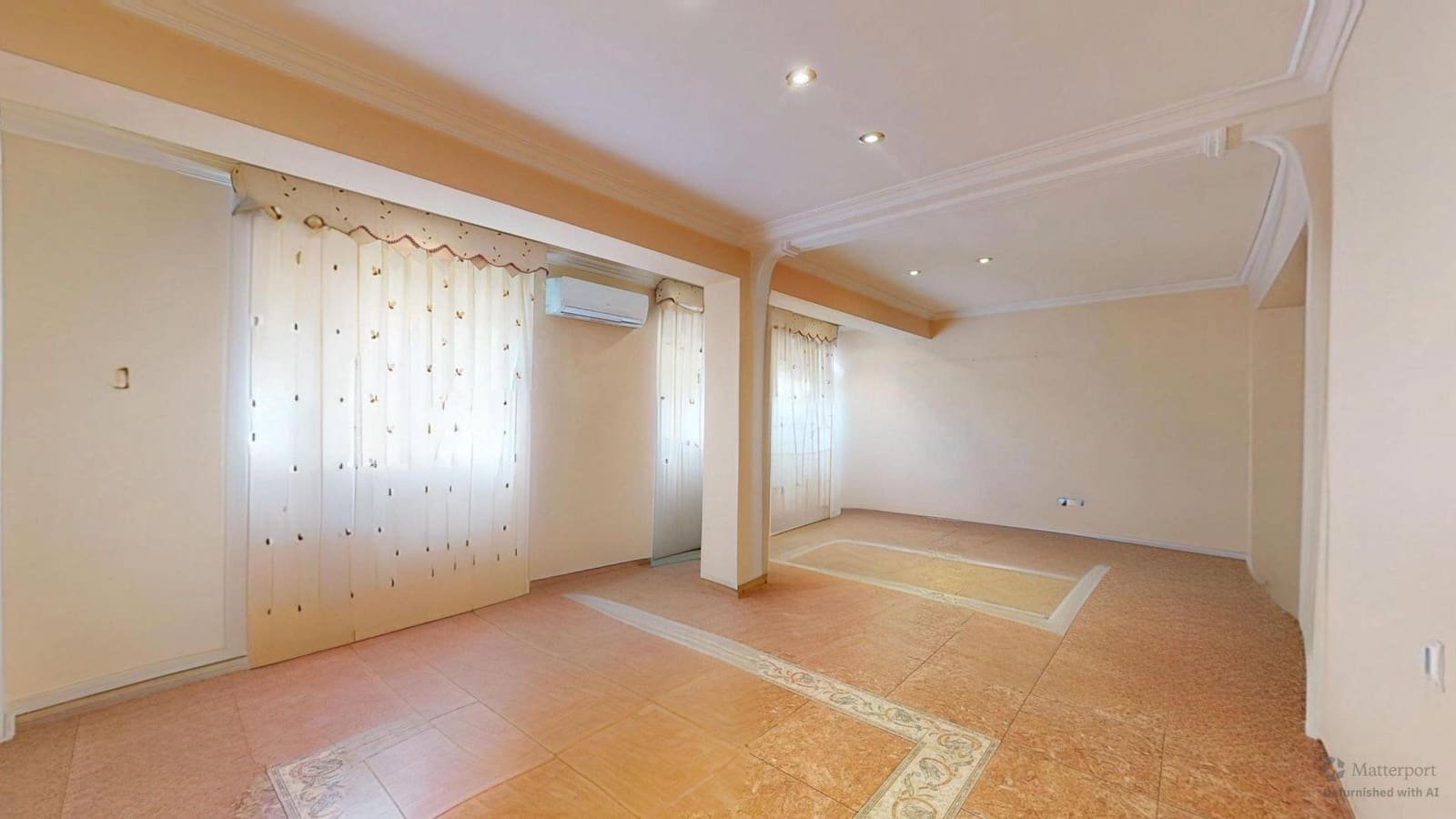 2 bedroom Flat for sale in Aldaia - € 165,000 (Ref: 9863716)