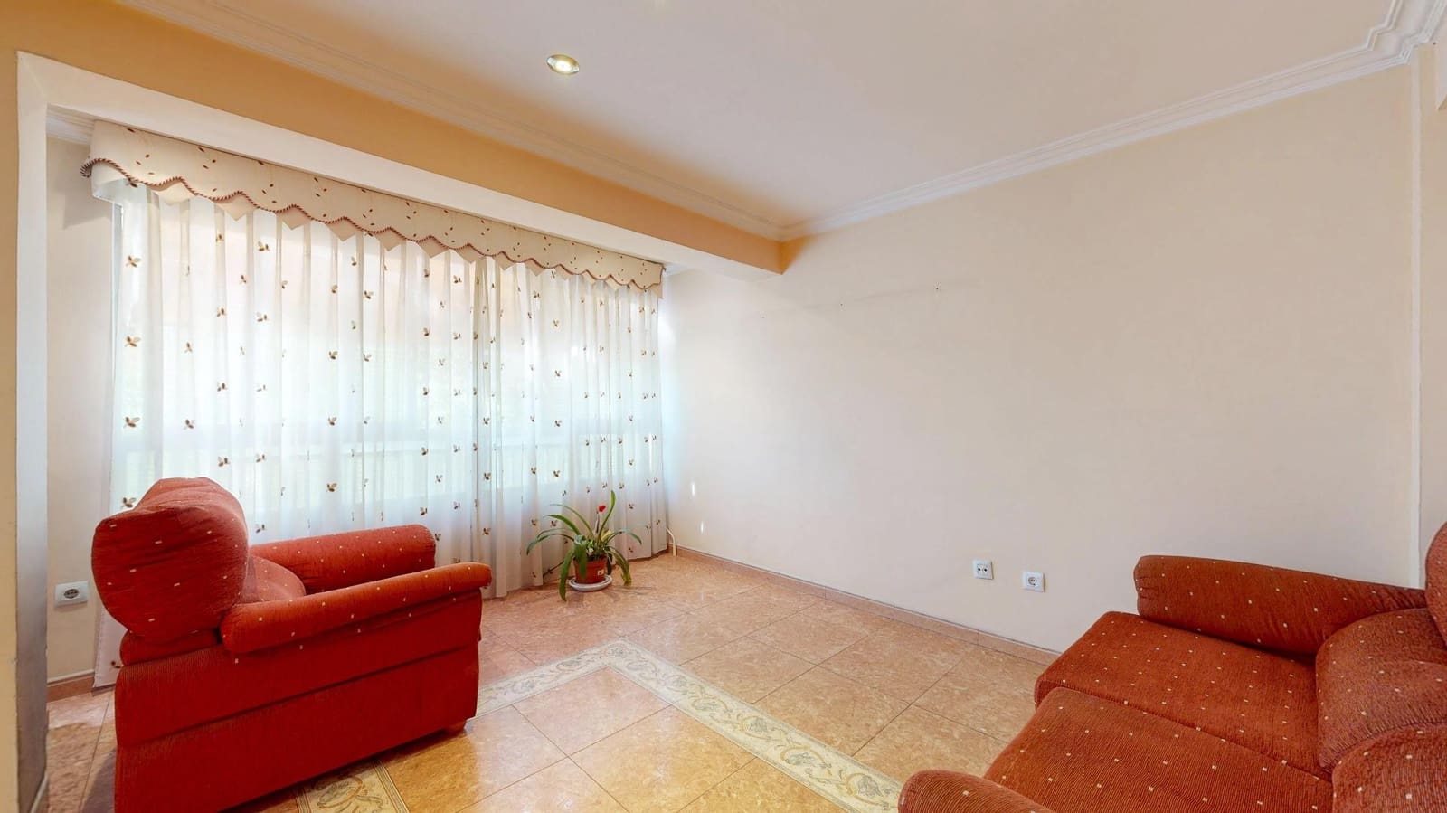 2 bedroom Flat for sale in Aldaia - € 165,000 (Ref: 9863716)