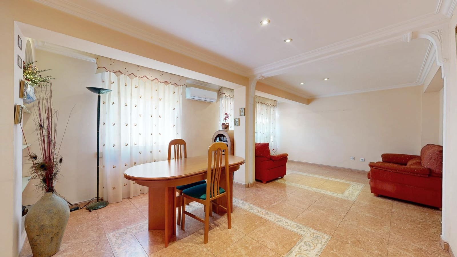 2 bedroom Flat for sale in Aldaia - € 165,000 (Ref: 9863716)