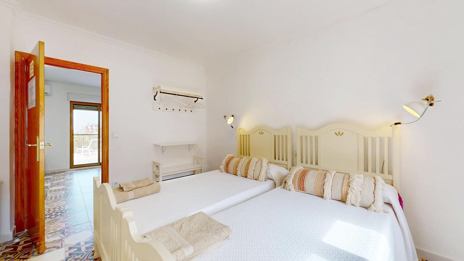 3 bedroom Terraced Villa for sale in Anna - € 230,000 (Ref: 9875461)