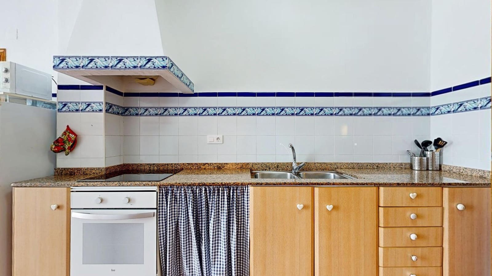 3 bedroom Terraced Villa for sale in Anna - € 230,000 (Ref: 9875461)