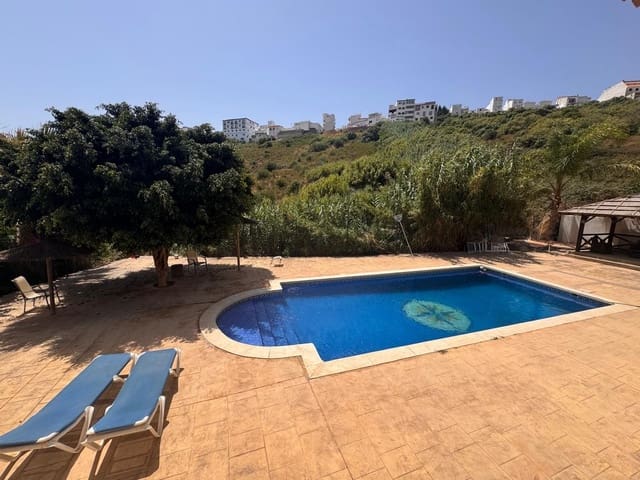 5 bedroom Finca/Country House for sale in Manilva - € 895,000 (Ref: 10020113)