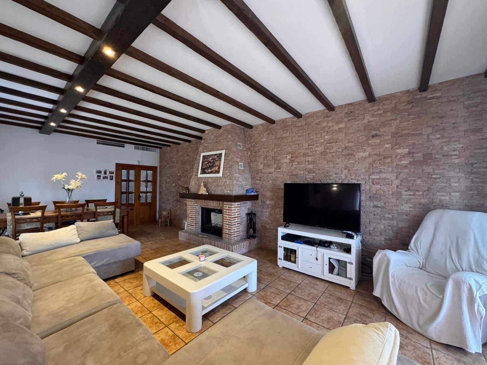 5 bedroom Finca/Country House for sale in Manilva with pool garage - € 895,000 (Ref: 10020113)