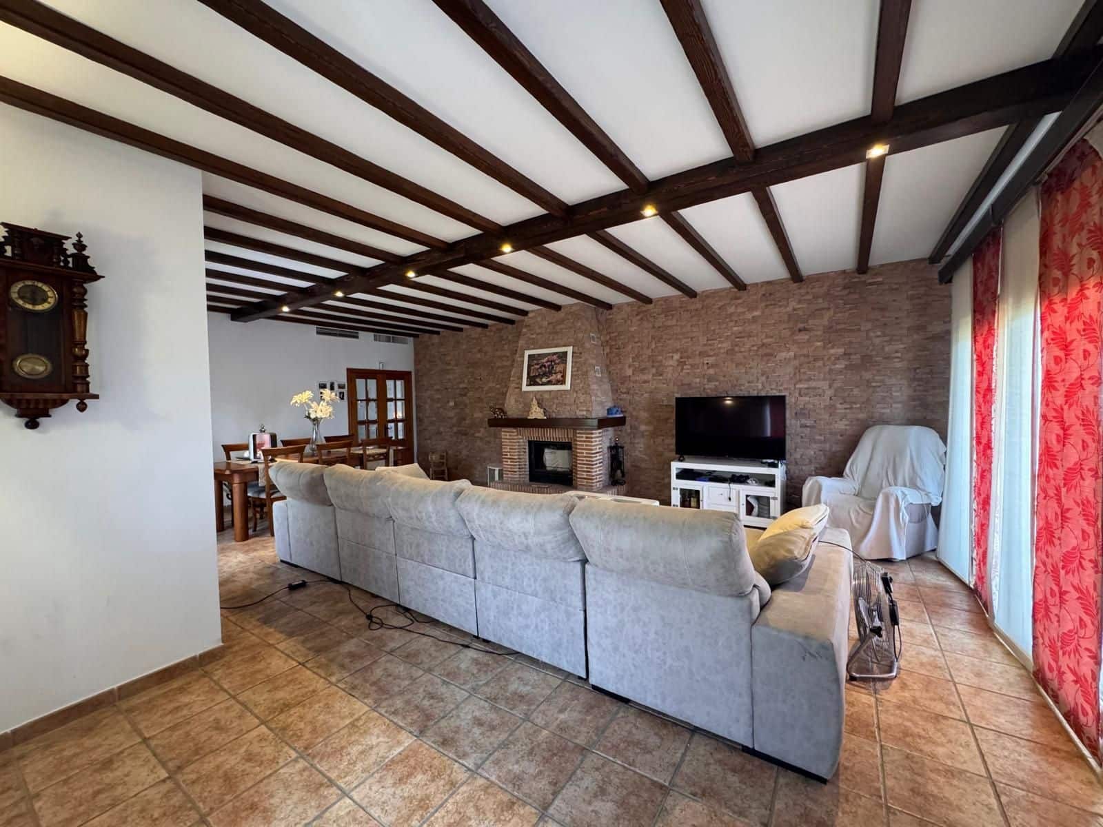 5 bedroom Finca/Country House for sale in Manilva with pool garage - € 895,000 (Ref: 10020113)