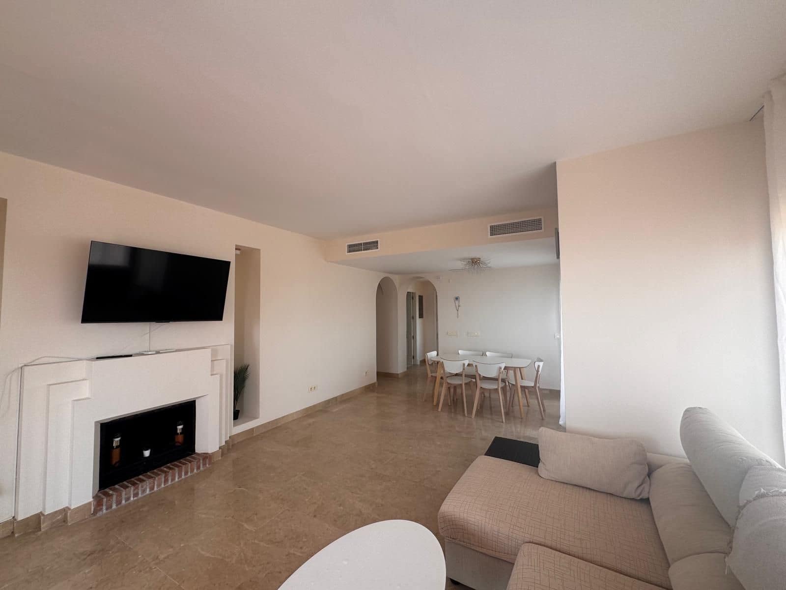 3 sovrum Takvåning till salu i Manilva med pool garage - 499 000 € (Ref: 10033415)