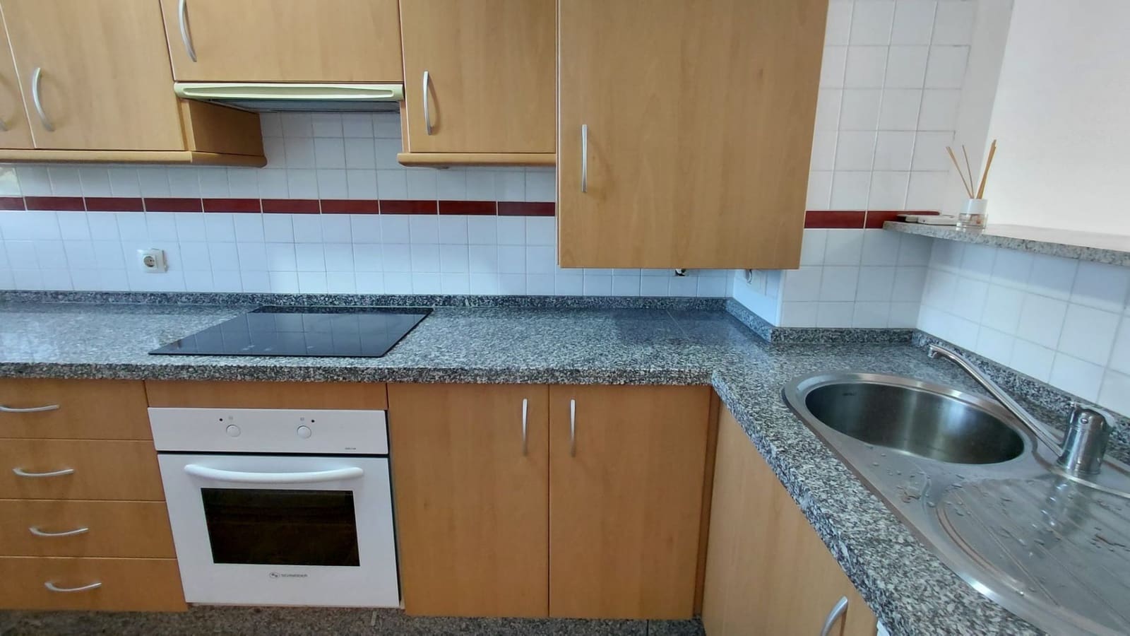 2 slaapkamer Appartement te koop in Manilva met zwembad garage - € 260.000 (Ref: 10099639)